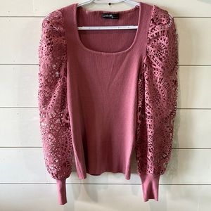 ONTWELTH. Long sleeve.